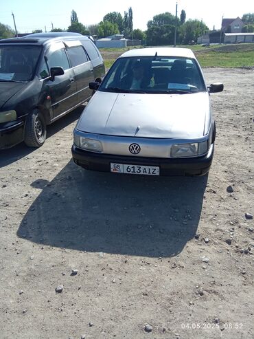 Volkswagen: Volkswagen Passat: 1989 г., 1.8 л, Механика, Бензин