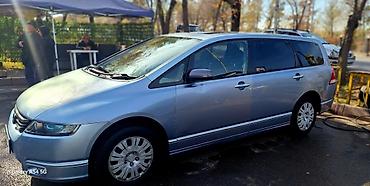 crv 2003: Honda Odyssey: 2004 г., 2.4 л, Вариатор, Бензин, Минивэн — 4