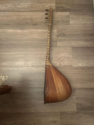 saz xırdalan: Saz (aşıq sazı) – xalq musiqi aləti Əla vəziyətdədi bir problem var — 1