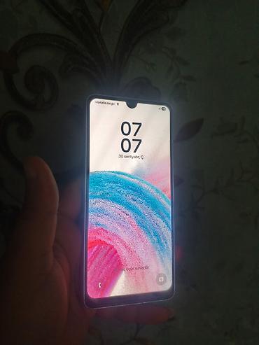 mi 13 t: Samsung Galaxy A33, 128 GB — 2