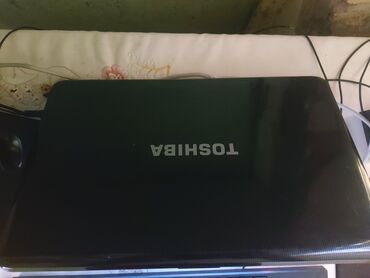 Toshiba: İşlənmiş Toshiba, 15.4 ", AMD A8, 512 GB