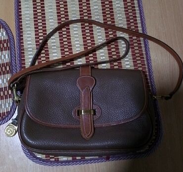 тактические сумки: Продаю сумку, бренд "Dooney Bourke-all-weather leather" оригинал