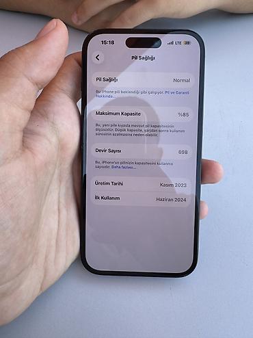 ayfon 16 e: IPhone 15, 128 GB, Qara, Face ID, Simsiz şarj — 9