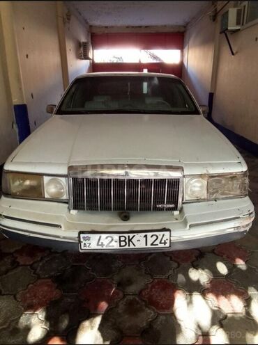 vaz 2107 satilir tecili: Lincoln Town Car: 3 l | 1991 il 190000 km Limuzin