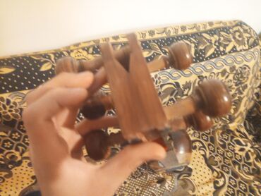 Tar: Tar uçebnidir üzü simləri ve tacı deyişlmelidir 100 manatadır isdeyen — 13