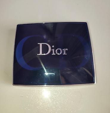 смоке: Dior 5 Couleurs, оттенок 690. Палетка теней для век на 5 цветов, вес 6 — 4
