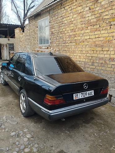 Mercedes-Benz: Mercedes-Benz W124: 1992 г., 2 л, Ручные, Бензин, Седан — 13