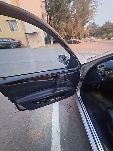 Mercedes-Benz: Mercedes-Benz E-Class: 2.8 l | 1998 il Sedan — 13