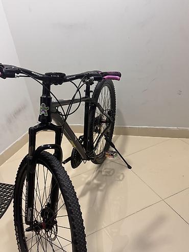 velosipet 29: İşlənmiş Şəhər velosipedi 29", sürətlərin sayı: 21, Ödənişli çatdırılma, Ünvandan götürmə — 3