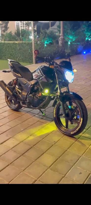 kvadrasikl satışı: Salam dayun 200cc tecılı satılır 1400 yurus pula ehtıyac var