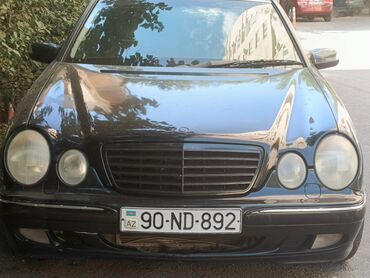 mercedes benz w204: Mercedes-Benz 240: 2.4 l | 2000 il Universal