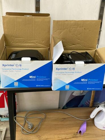 Другое торговое оборудование: Продаются 2 чековых принтера X-printer,,(25 тыс сом)вешалки для одежды