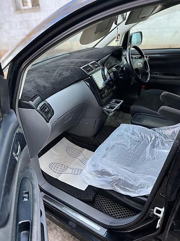 Toyota: Toyota Ipsum: 2002 г., 2.4 л, Автомат, Газ, Минивэн — 9