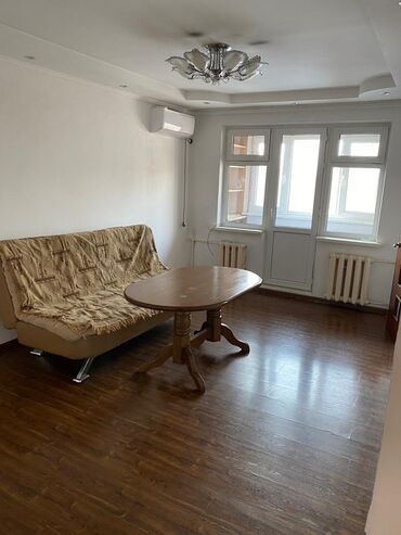 офис в жилом доме: 3 комнаты, 58 м², 104 серия, 4 этаж, Старый ремонт