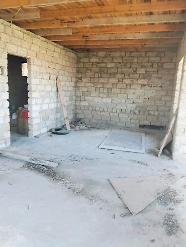 ev ucuz: Ünvan: Binə südçülük savxozu Satılır: iki mərtəbəli yarımçıq tikili — 4