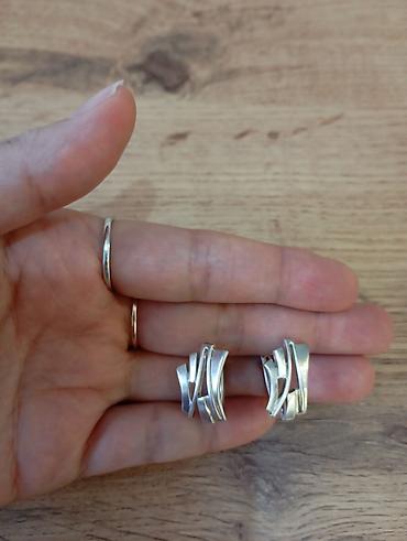 Серебряные наборы украшений: Всё из серебра 925 пробы все они в отличном состоянии цепочка из — 6