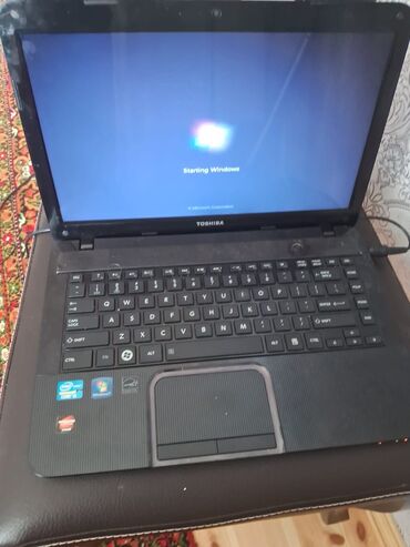 ən ucuz noutbuklar: İşlənmiş Toshiba, 15 ", Intel Core i5, 512 GB, Ünvandan götürmə, Ödənişli çatdırılma