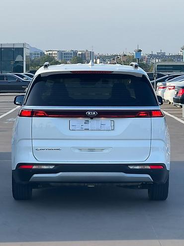 кунг на авто: Kia Carnival: 2022 г., Минивэн — 3