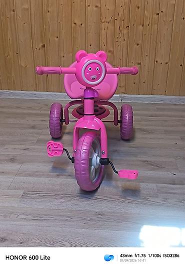 grand bicycle: Uşaq üçtəkərli velosipedi - Rənglər: qırmızı və çəhrayı - Yaş qrupu — 2