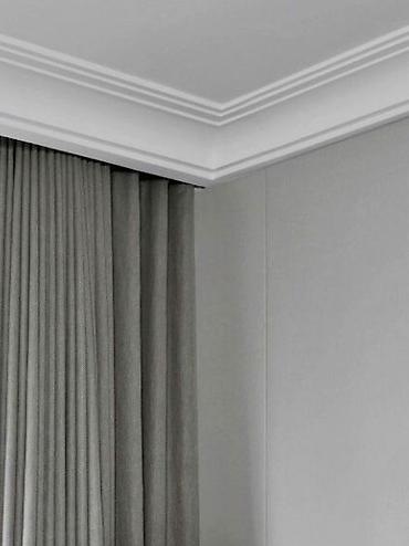 Монтажные работы: Профессиональный монтаж плинтусов - Установка потолочных и напольных — 7