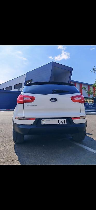 Kia: Kia Sportage: 2 l | 2011 il Ofrouder/SUV — 6