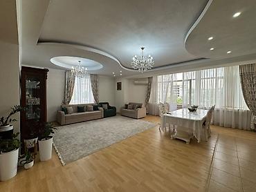батора: 3 комнаты, 138 м², 7 мкр Элитка, 3 этаж — 9