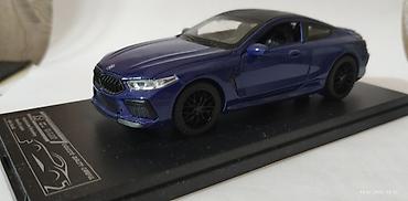 модель: BMW M8 Gran Coupé 1:32. model avtomobil maketi - Miqyas: təxmini — 4