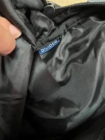 Torbe: Crna torba preko ramena sa više pregrada - Materijal: izdržljiva — 12