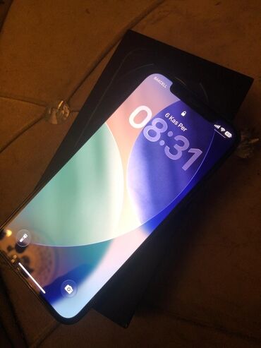 iphone 7 pulus: IPhone 12 Pro, Göy, Face ID