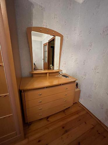 Мебель для дома: Yataq otağı mebel dəsti - Material: açıq qoz rəngli MDF/laminat — 2