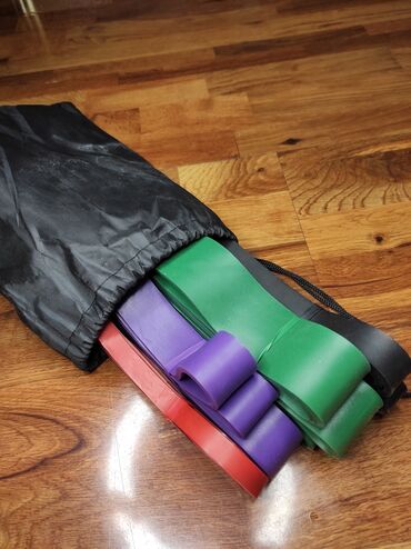 резинка для турника: Комплект 4 резинки для тренировок с мешком для хранения. ЧЕРНАЯ 11-29