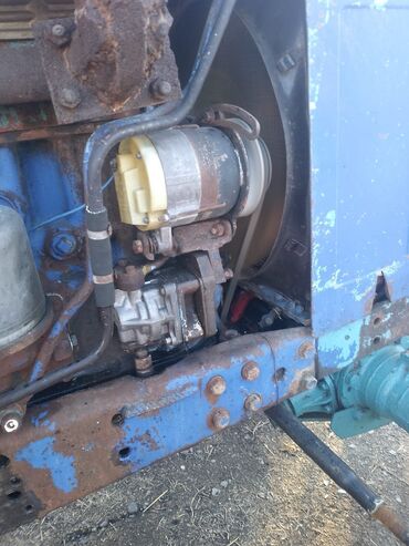 Traktorlar: Taz saz veziyetde 4 tekeride teze — 8