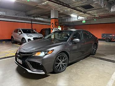 Toyota: Toyota Camry: 2021 г., 2.5 л, Автомат, Бензин, Седан — 1