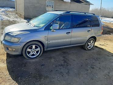 Mitsubishi: Mitsubishi Space Wagon: 2001 г., 2 л, Механика, Бензин, Минивэн — 5