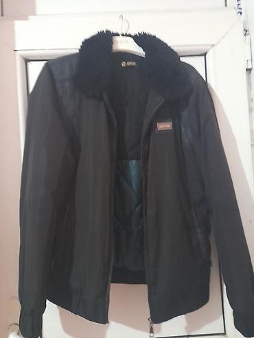 north face az: Qışlıq ikiüzlü kişi gödəkçəsi - Rəng: qara - Model: qısa, klassik — 1