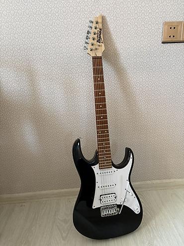 klas 6: İbanez Elektro gitara
360 Azn yeni kimi — 1
