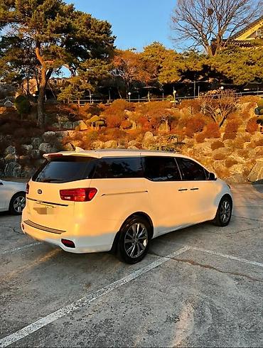 Kia: Kia Carnival: 2019 г., 2.2 л, Автомат, Дизель, Минивэн — 5