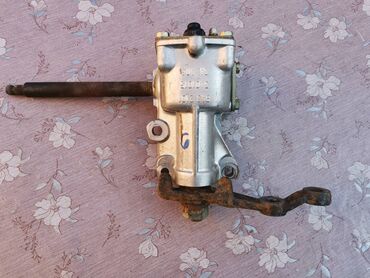 Auto delovi: Puž(glava) volana Lada 2107 Rivu, Lada 2104 Karavan, Lada 2105, Lada — 1