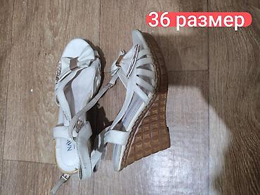 Другая женская одежда: Все вещи целые, размер 42 — 13