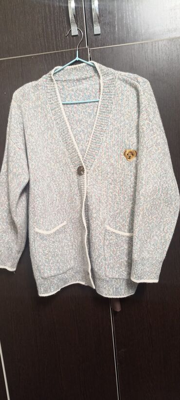 Другая женская одежда: Продается все эти женские одежды от 400сом до 800сом Белый кардиган с at lalafo.kg — 14 Другая женская одежда: Продается все эти женские одежды от 400сом до 800сом Белый кардиган с — 14