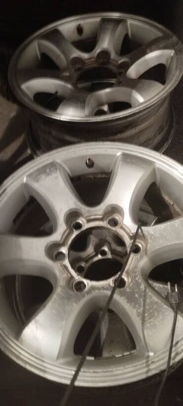 продажа машин срочно: Колеса в сборе 265 / 70 / R 16, Б/у, Комплект, Внедорожные (АТ/МТ), Литые, отверстий - 6