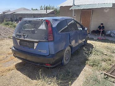 кастом мото: Honda Stream: 2004 г., 2 л, Автомат, Бензин, Минивэн — 1