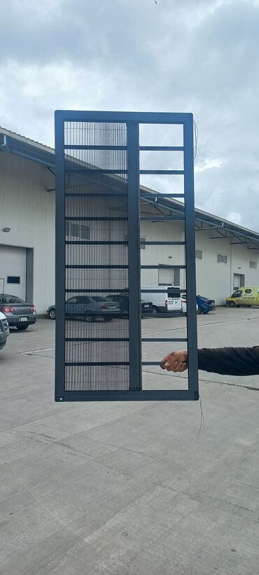 Plastik qapılar: Plasti̇k şkaf. Ağ və rəngli̇ — 19