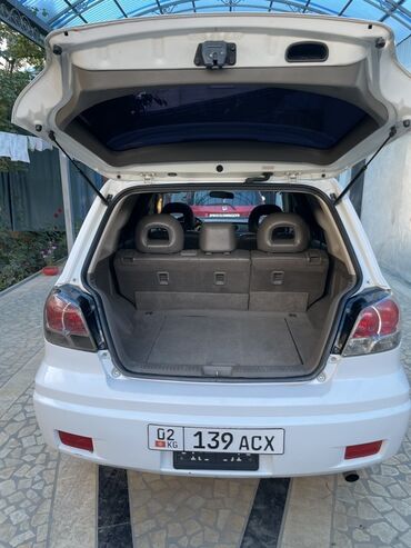 Mitsubishi: Mitsubishi Outlander: 2004 г., 2.4 л, Автомат, Бензиновая, Кроссовер — 8