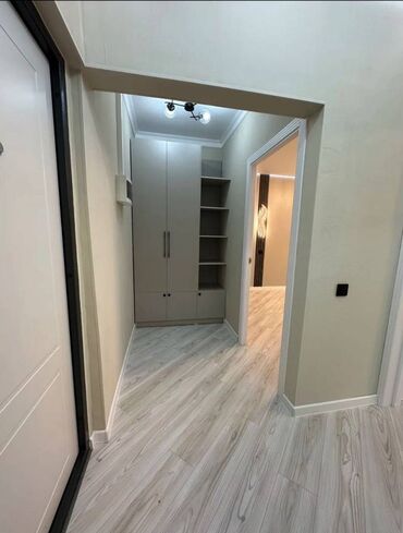 купить квартиру токмок: 1 бөлмө, 54 кв. м, Элитка, 2 кабат, Дизайнердик ремонт