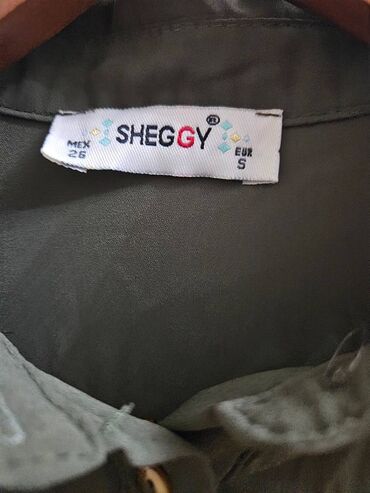 Köynək və bluzalar: Herbiri 3 AZN — 6