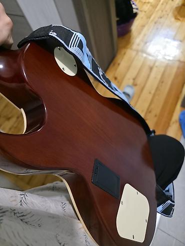 rock gitara: Cort cr-300 Aktiv EMG maqnitleridi hec bir problemi yoxdur, isteyen — 4