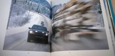 Knjige i stripovi: Knjiga:Porsche Cayenne, 2002. god. ISBN 3-3-3,192 str. veliki format — 10