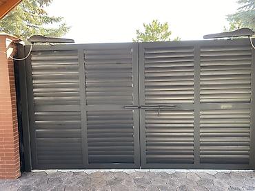 Откатные ворота: Откатные ворота из сэндвич‑панелей с автоматикой - Полотно — 63