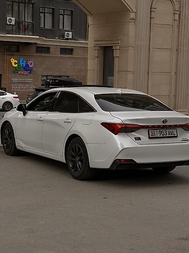 Toyota: Toyota Avalon: 2022 г., 2.5 л, Гибрид, Седан — 2